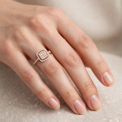 0.35ct Natural Brilliant Diamonds 18k Gold Engagement Ring - 10US04